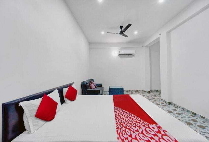 Трехместный Номер Классика, Oyo Flagship Hotel Blue Gram Inn