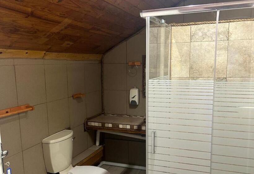 スタンダードルーム, Andre S Place