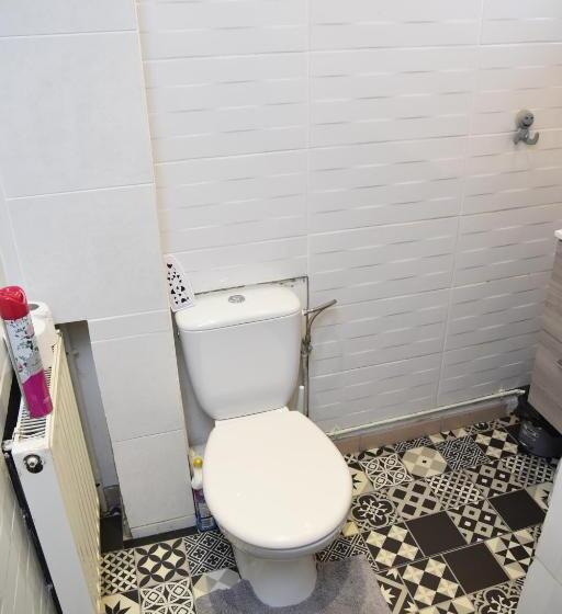 标准间, Chez Mr Le Légionnaire