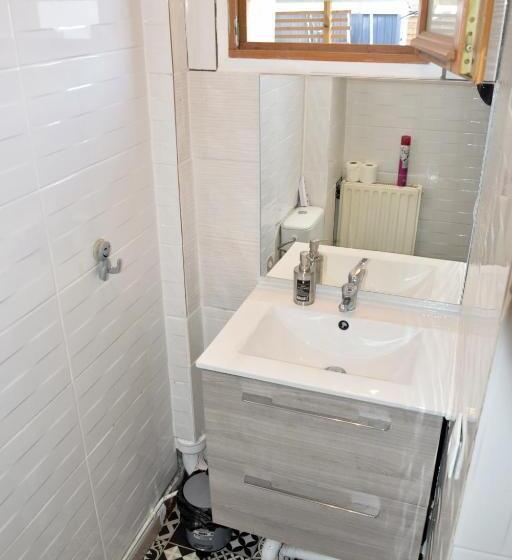 标准间, Chez Mr Le Légionnaire