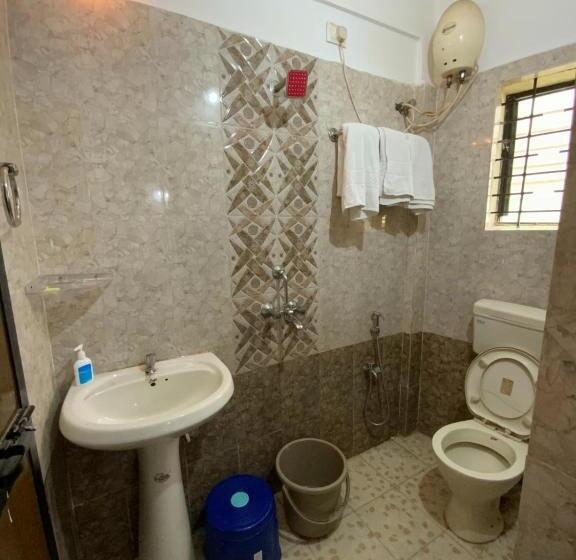 דירת חדר בקומת קרקע, Greendrem