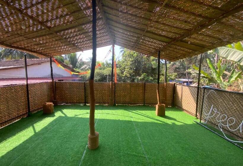 דירת חדר בקומת קרקע, Greendrem