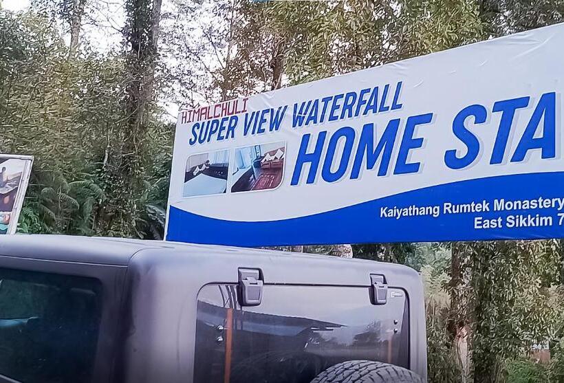 デラックスルーム, Superview Waterfall