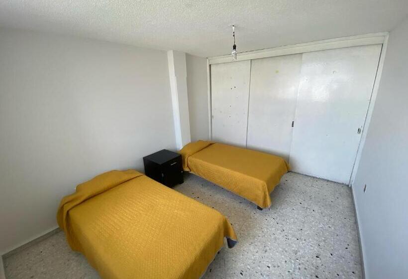 اتاق استاندارد, Baw Mateos 809p