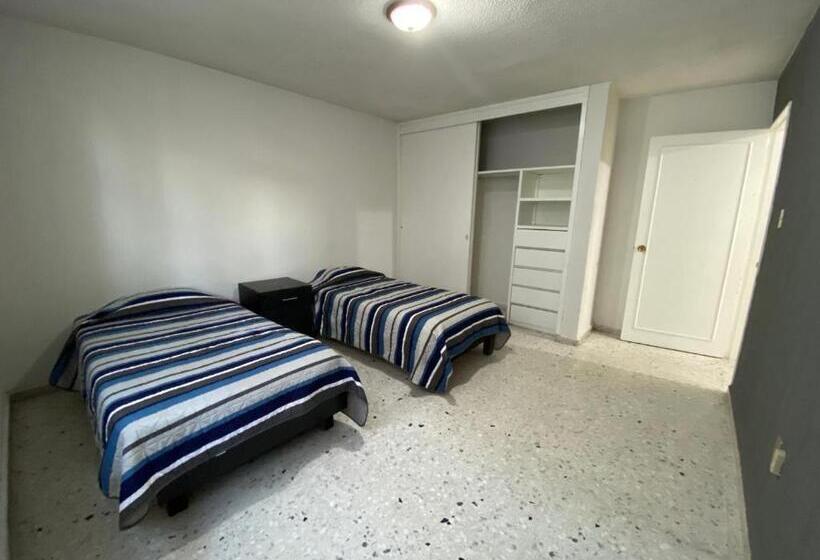 Quarto Estandar, Baw Mateos 809p