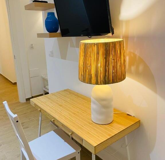 Pokój Czteroosobowy Deluxe, B&b Selâavì Stabia