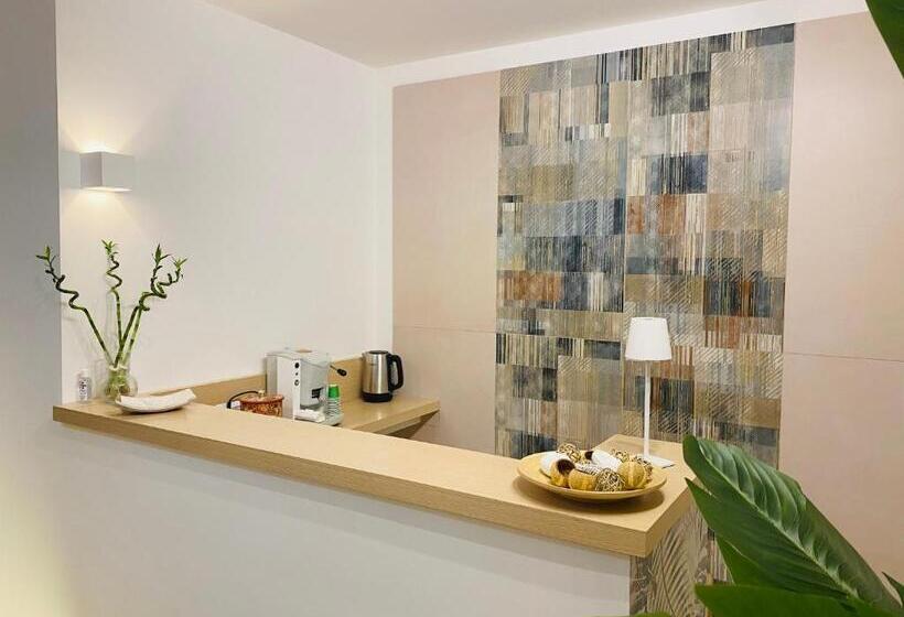 Pokój Czteroosobowy Deluxe, B&b Selâavì Stabia