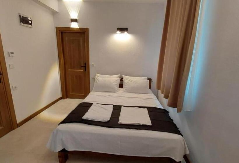 غرفة قياسية مطلّة علي الحديقة, Seron Mountain House