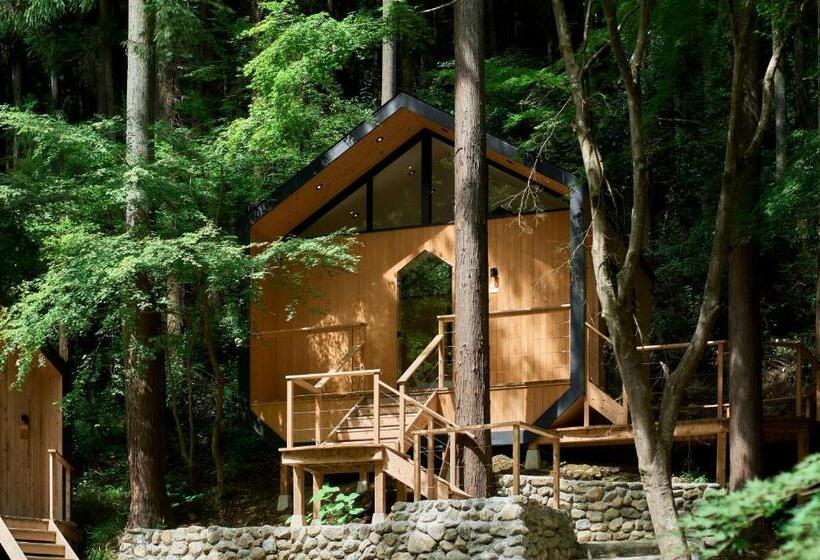 Standard Triple Room with Terrace, 自然人村