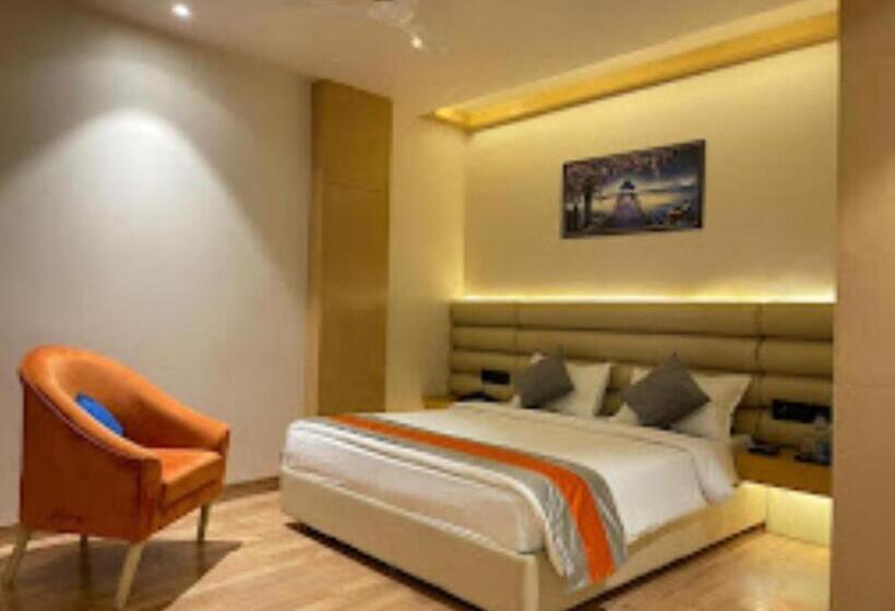 キングサイズベッドのデラックスルーム, Arihant