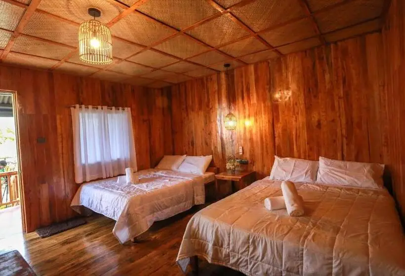 4 Bett Standardzimmer Meerblick, Marika Resort
