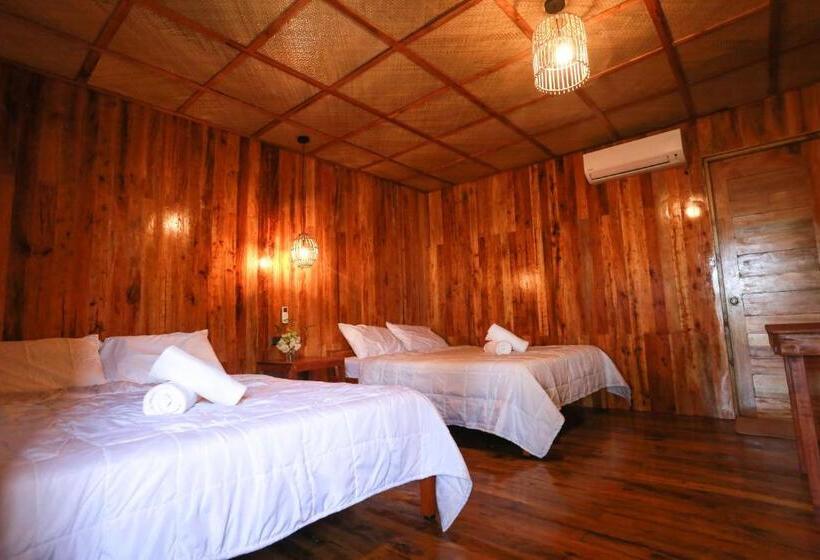 스탠다드 4인용 룸 바다전망, Marika Resort