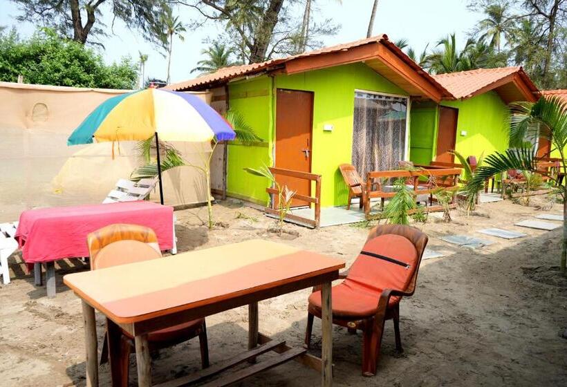 Номер Deluxe Вид на Море с Балконом, Om Beach Resort