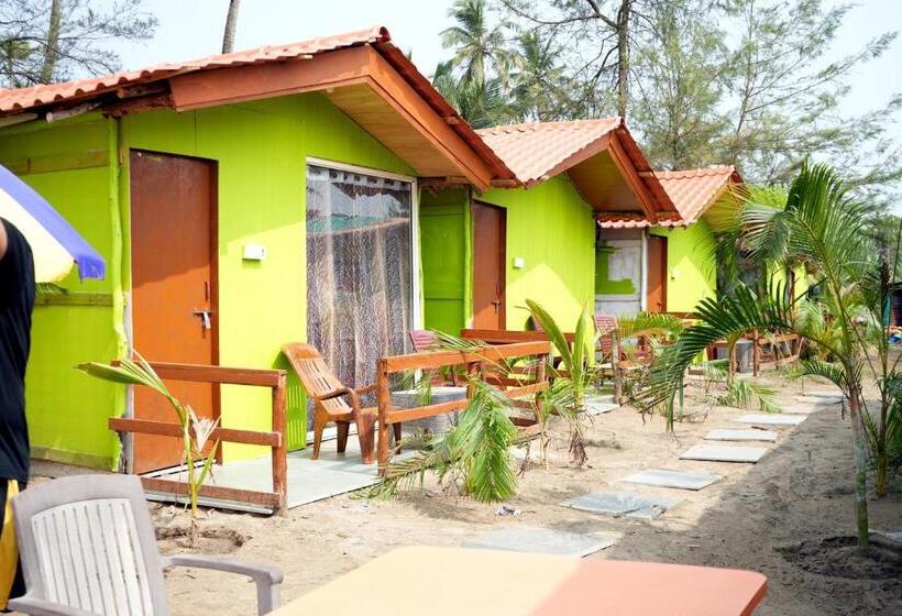 غرفة قياسية سرير كينج, Om Beach Resort