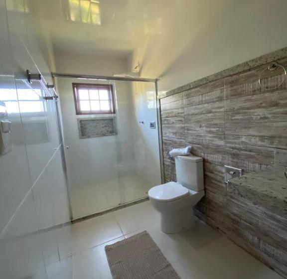 Suite with lake view, Pousada E Restaurante Casa Primitivus