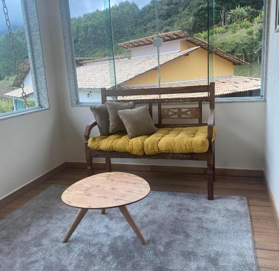 带阳台套房, Pousada E Restaurante Casa Primitivus