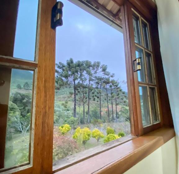 带大床的套房, Pousada E Restaurante Casa Primitivus