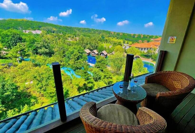 חדר דלוקס, Rainbow Valley Hot Spring