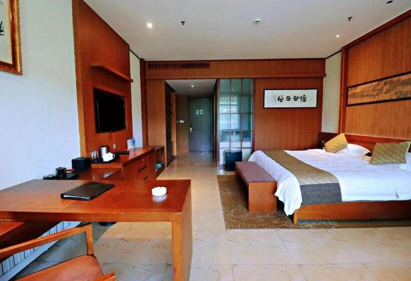 חדר דלוקס, Rainbow Valley Hot Spring