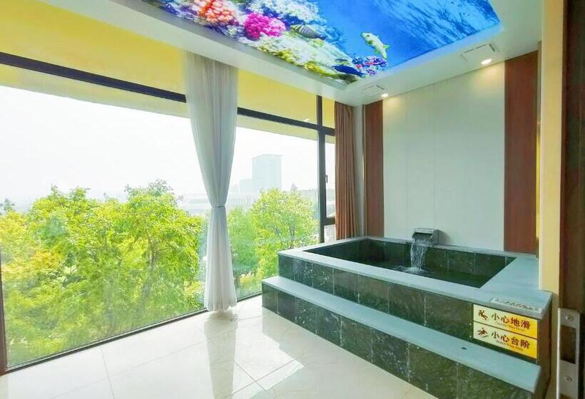 סוויטת 2 חדרי שינה, Rainbow Valley Hot Spring