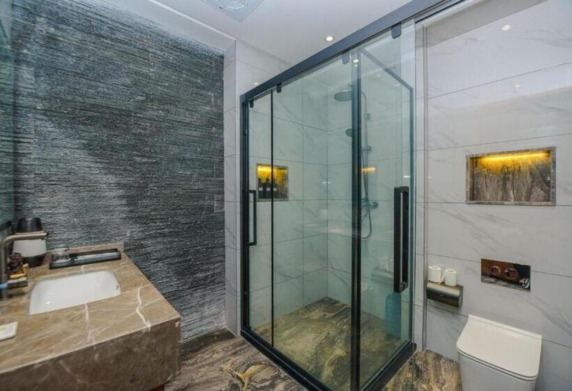 וילת חדר פרמיום, Rainbow Valley Hot Spring