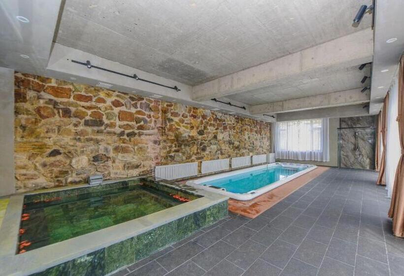 וילת חדר פרמיום, Rainbow Valley Hot Spring