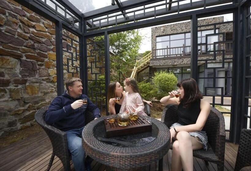 וילת חדר פרמיום, Rainbow Valley Hot Spring