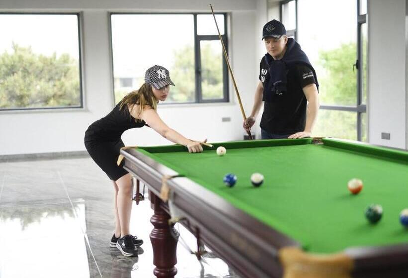 וילת חדר פרמיום, Rainbow Valley Hot Spring