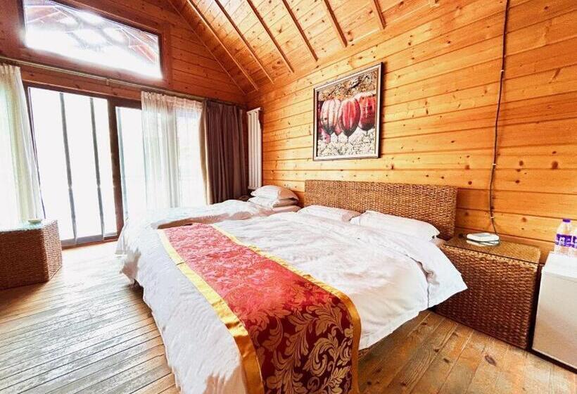 בקתת סופריור בת חדר 1, Rainbow Valley Hot Spring