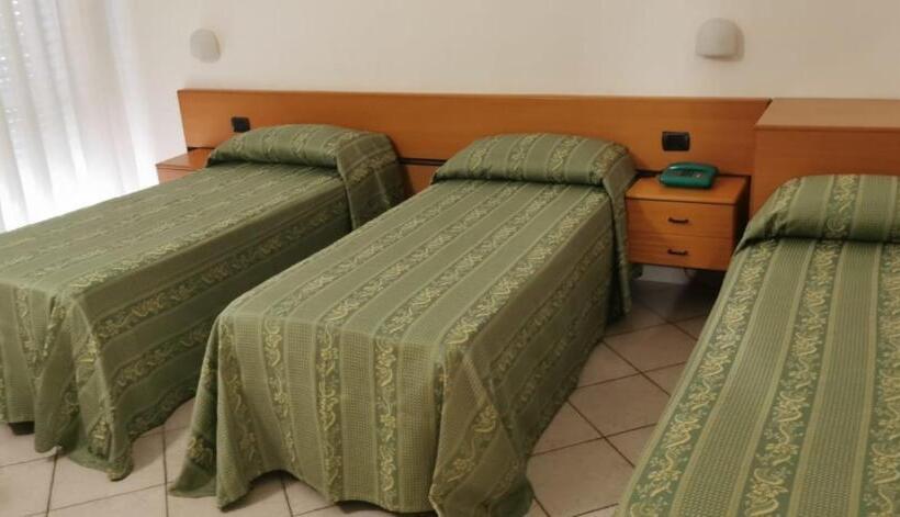 スタンダードトリプルルーム, San Francesco