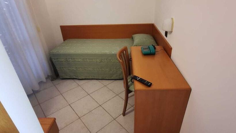 スタンダードルーム, San Francesco