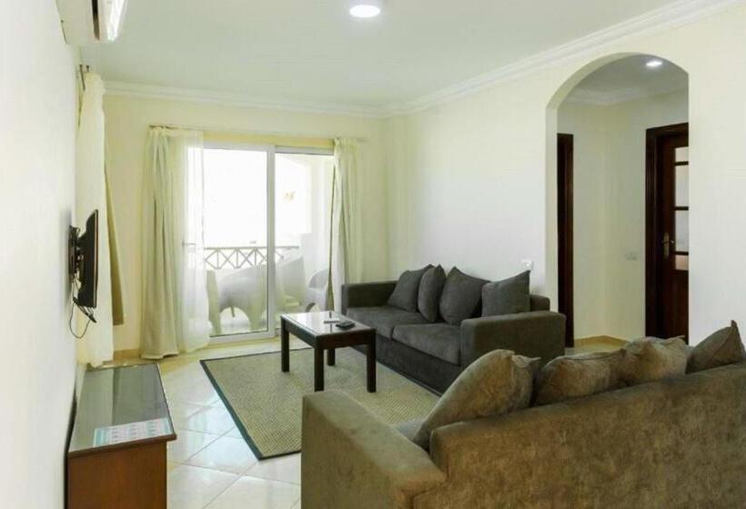 اتاق خانوادگی با چشم‌انداز دریا, Sharks Bay Oasis Soft Only & Amp Aqua Park And Diving