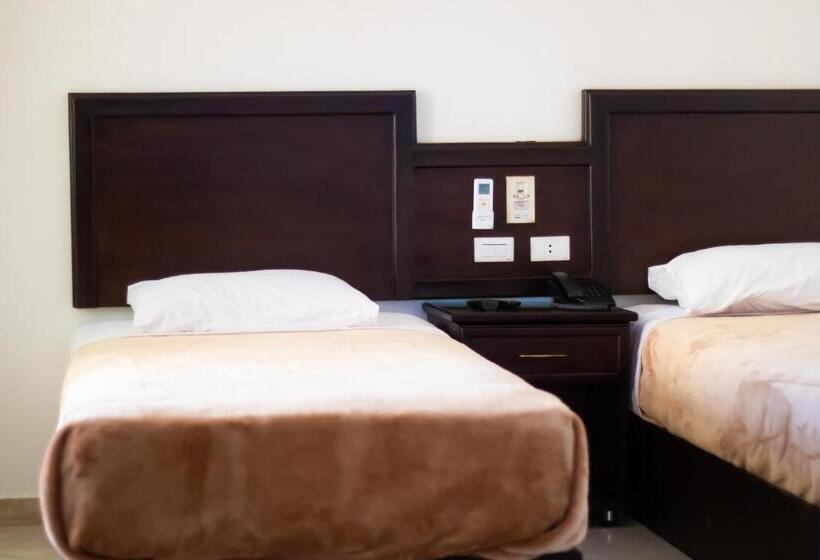 اتاق خانوادگی با چشم‌انداز دریا, Sharks Bay Oasis Soft Only & Amp Aqua Park And Diving