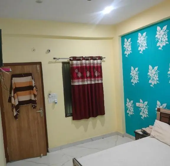 Deluxe Yhden Hengen Huone, Shiv Shakti