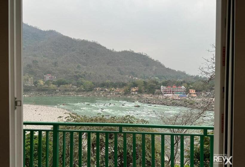 غرفة ديلوكس, The Leisure Cave On The Ganges