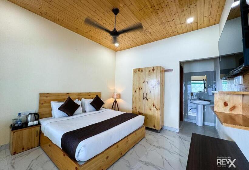 غرفة سوبيريور, The Leisure Cave On The Ganges