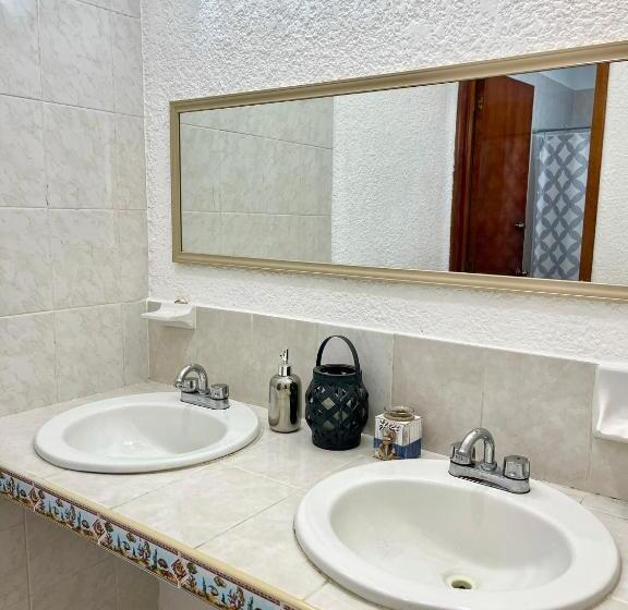 Suíte Familiar, Itzé Hostel Boutique   Progreso