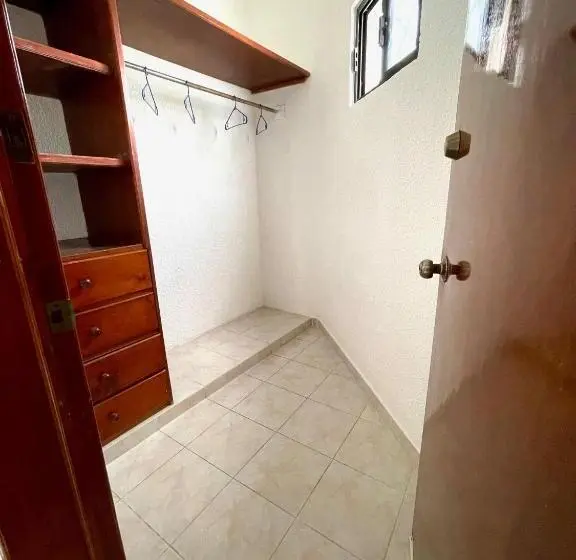コンフォートトリプルルーム, Itzé Hostel Boutique   Progreso