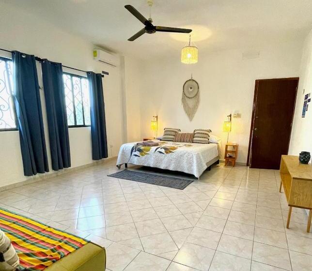 舒适三人间, Itzé Hostel Boutique   Progreso