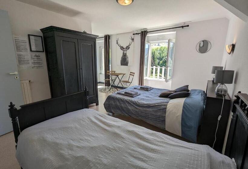 Quarto Triplo Estandar, L Estive Du Claux