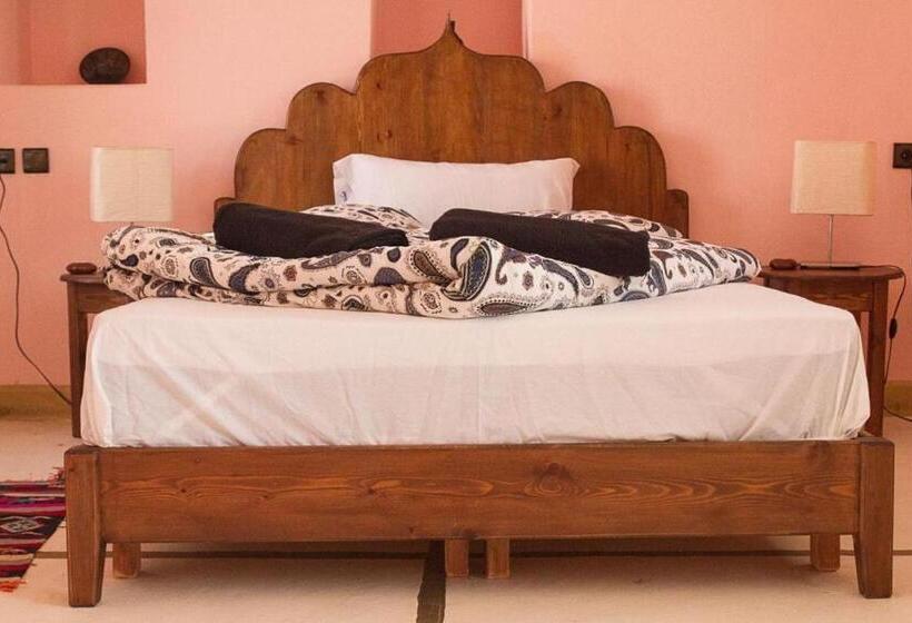 스탠다드 트리플 룸, Room In Guest Room   Room In Villa Lair De La Mer No0969
