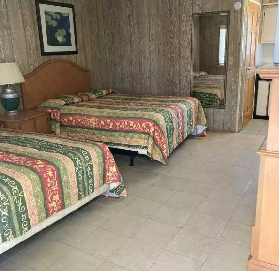 スタンダードスタジオ, Glendale Motel