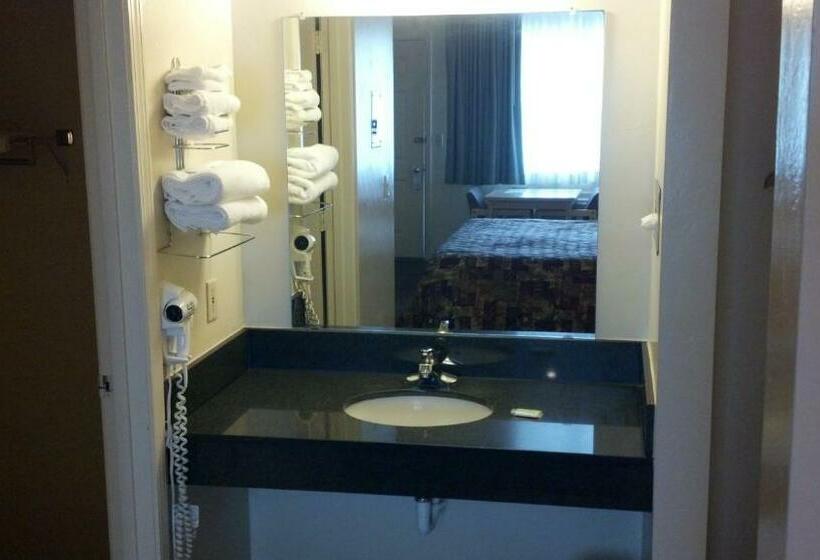 غرفة قياسية, Heritage House Motel