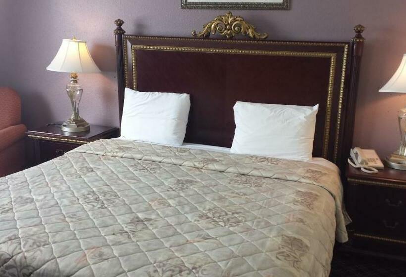 חדר סטנדרט עם מיטת קינג, America S Best Inn Urbana Champaign