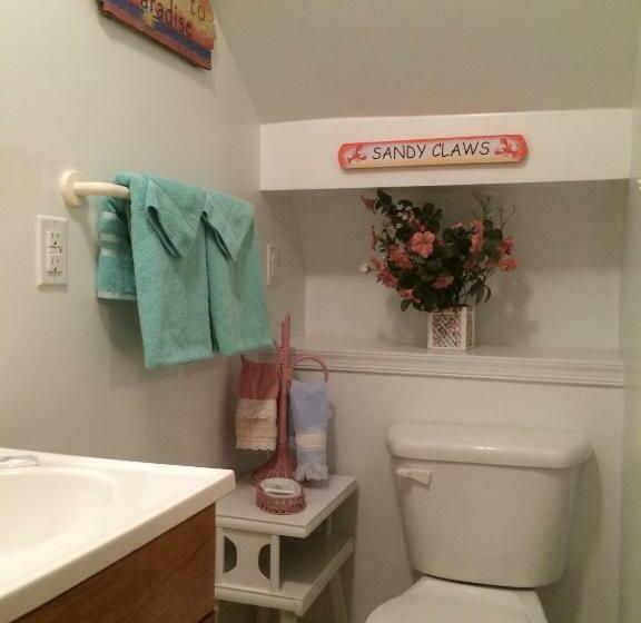 Студия Стандарт, Angie's Guest Cottage