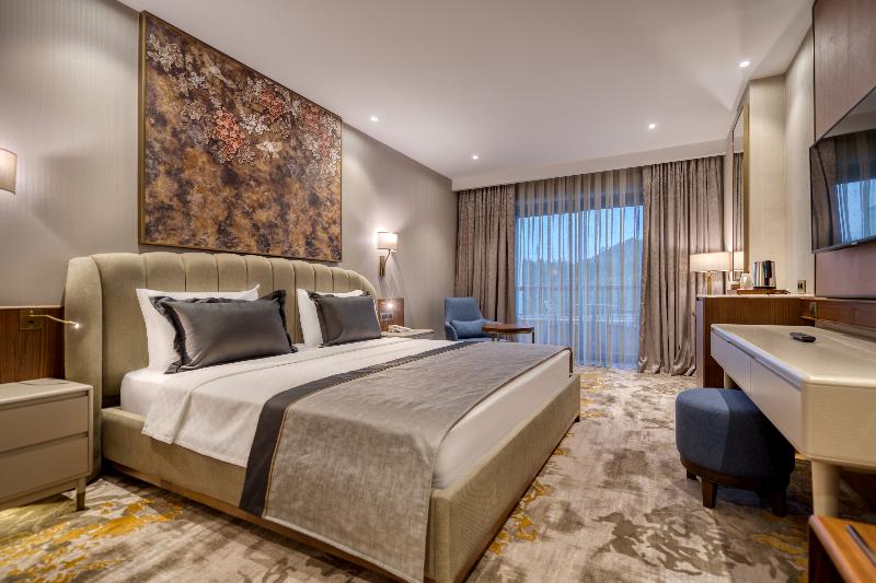 스탠다드 스튜디오, Calypso Boutique