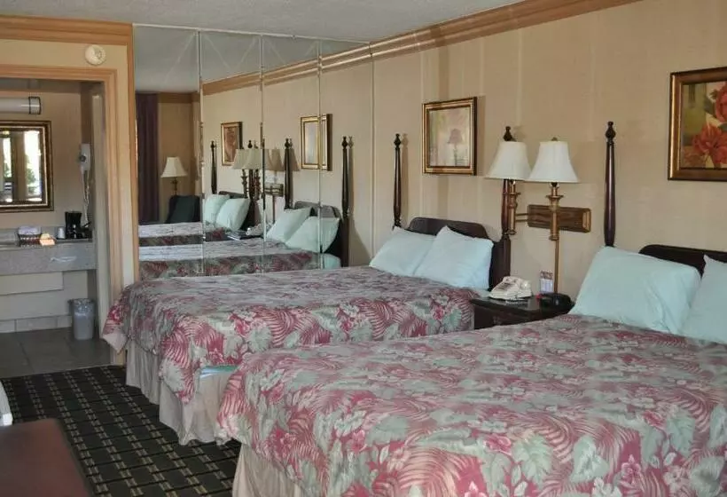 ２ダブルベッドのスタンダードルーム, Executive Inn And Suites Springdale