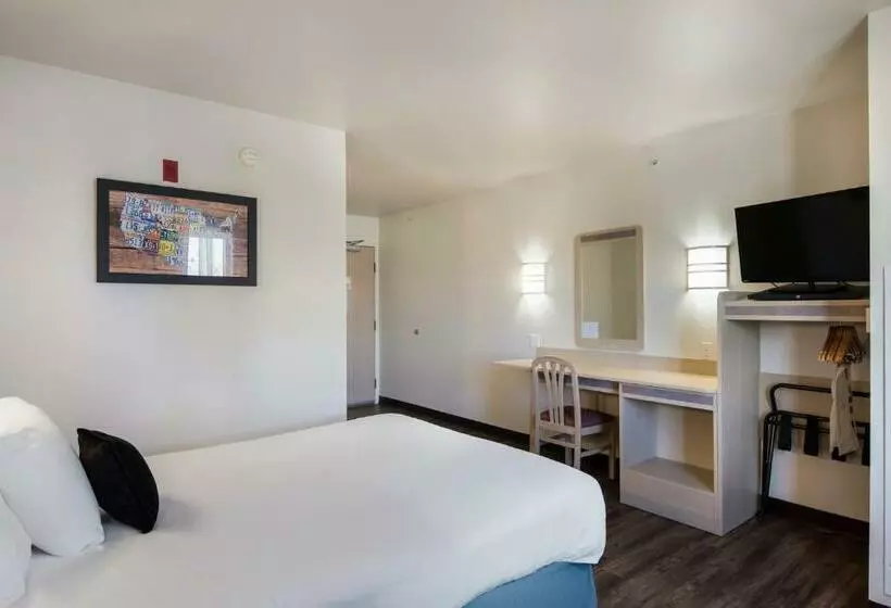 身障者適用スタンダードルーム, Red Lion Inn & Suites Butte