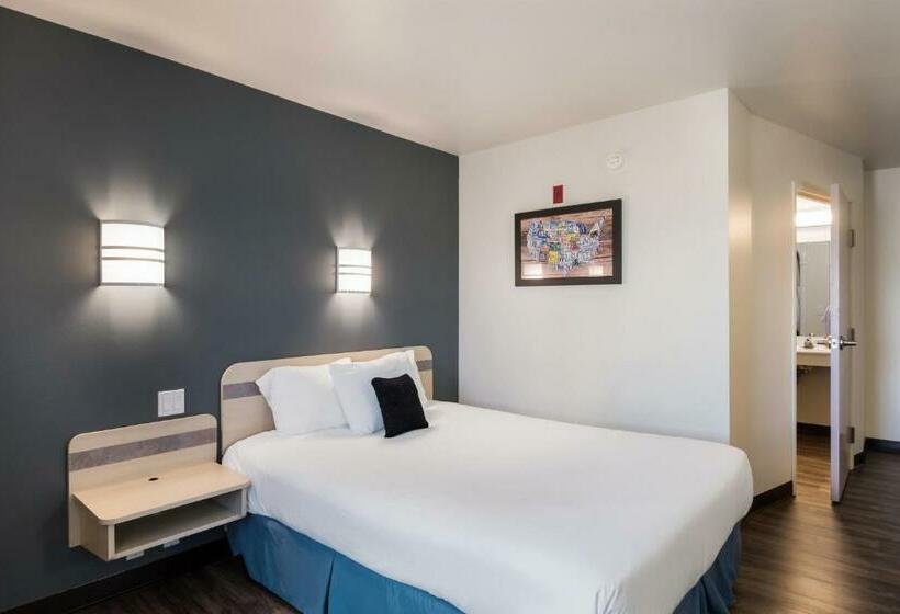 适合残疾人使用的标准间, Red Lion Inn & Suites Butte