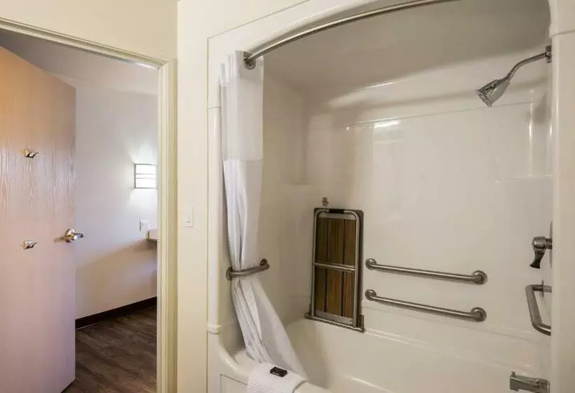 身障者適用スタンダードルーム, Red Lion Inn & Suites Butte